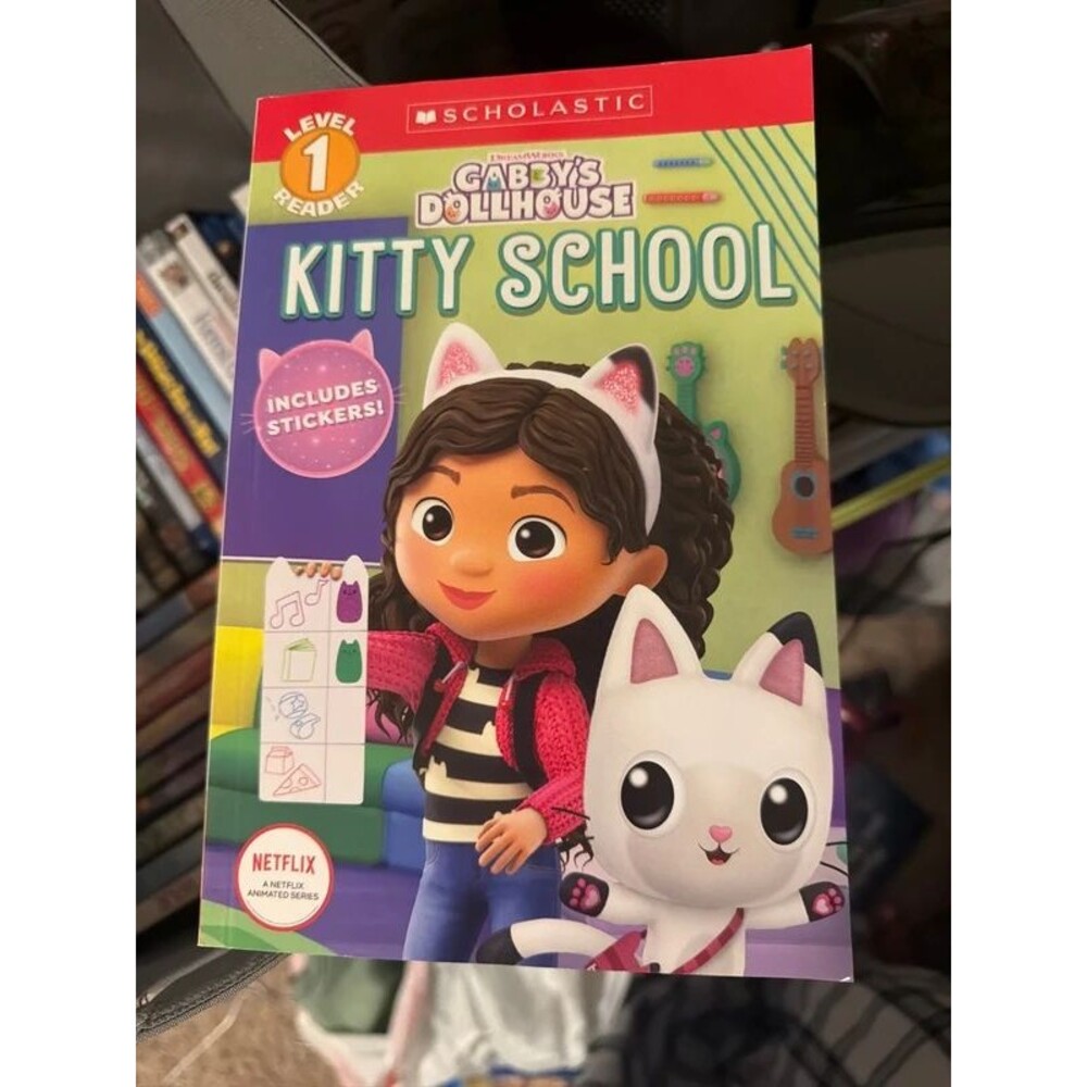 Kitty school book